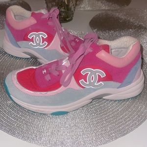 Chanel Sneaker 'Fuchsia Pink'
